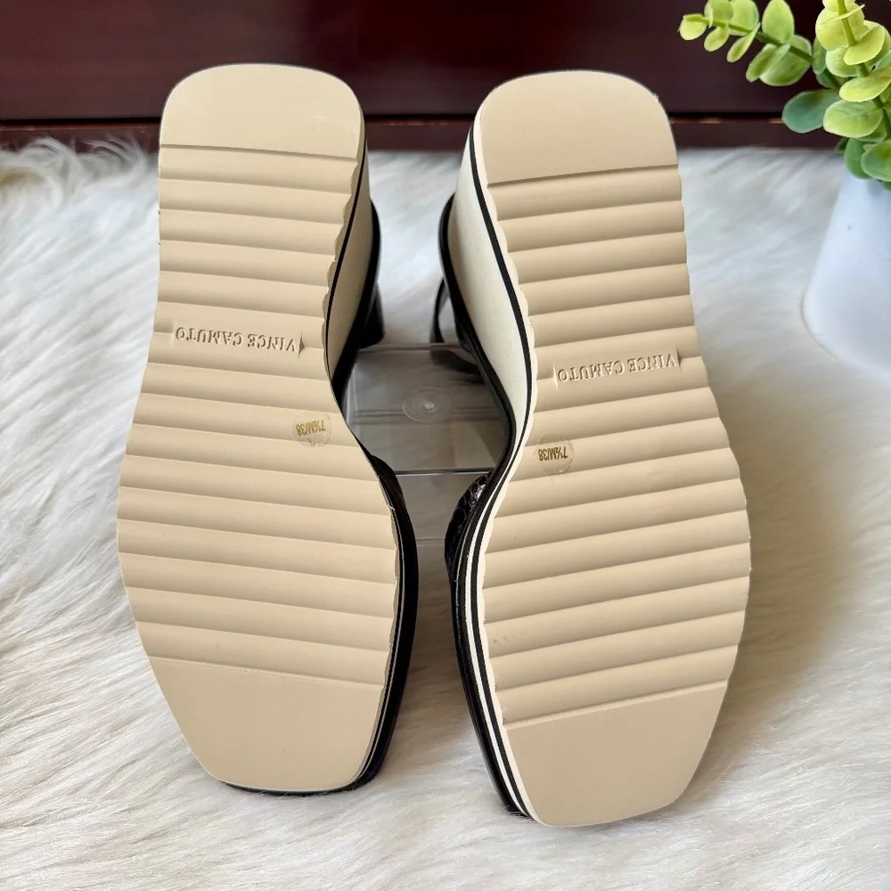 Vince Camuto vince camuto